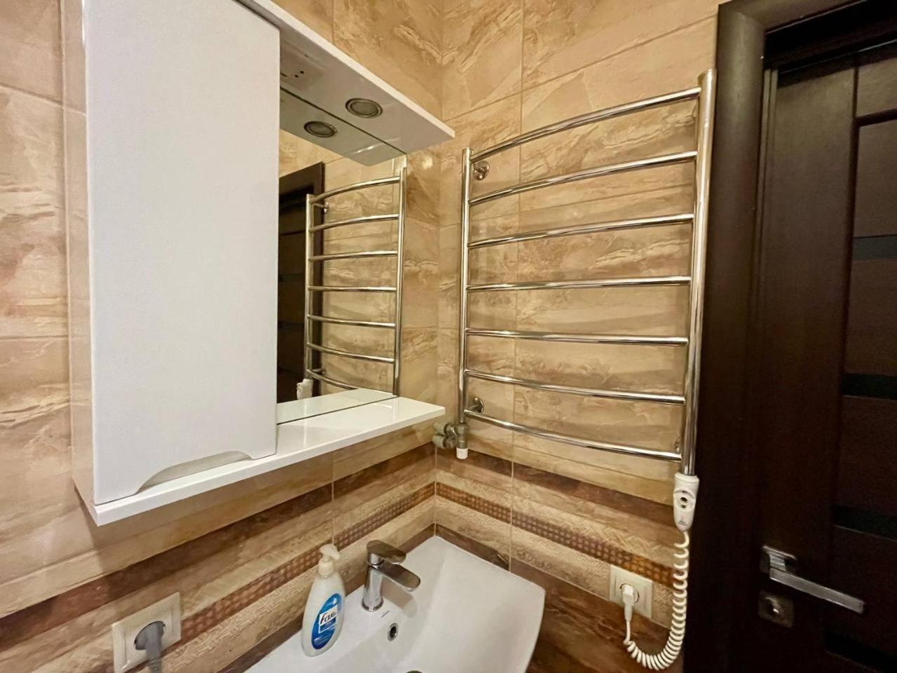 Apartments In Uzhgorod For You. المظهر الخارجي الصورة