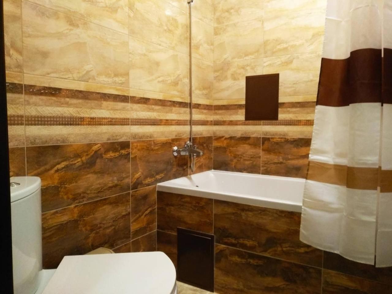 Apartments In Uzhgorod For You. المظهر الخارجي الصورة